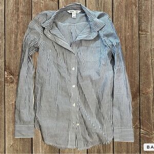 Old Navy Pinstripe button down shirt Size X-Small